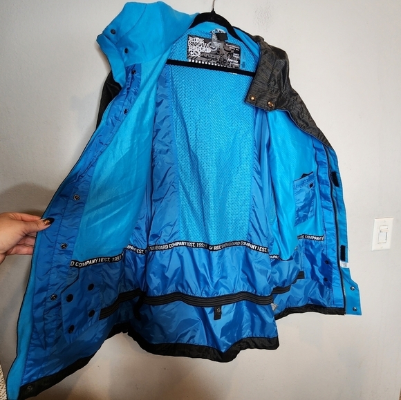 Ride Snowboards grey coat. Men's size XL. - Picture 3 of 16